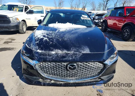 2024 Mazda 3 Select 2.5 S Select Sport z USA, uszkodzony, nr VIN 3MZBPABM0RM426837